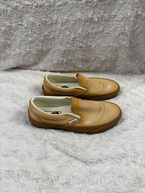 Vans Slip-On Loafers in Tan/Brown Men size 5.5 or Women size 7